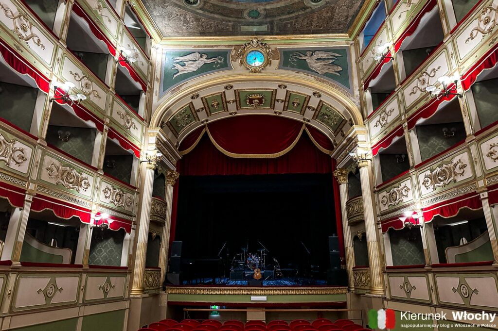 Teatr Paisiello w Lecce, Apulia, Włochy (fot. Łukasz Ropczyński, kierunekwlochy.pl)