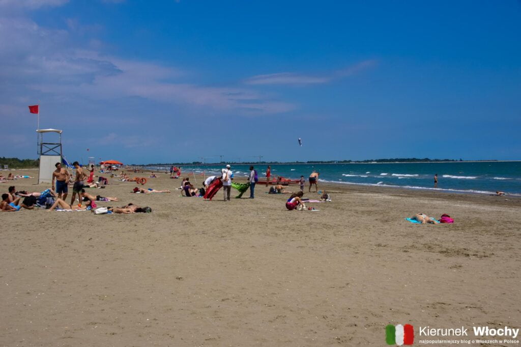 bezpłatna plaża na Lido di Venezia, Włochy (fot. Łukasz Ropczyński, kierunekwlochy.pl)
