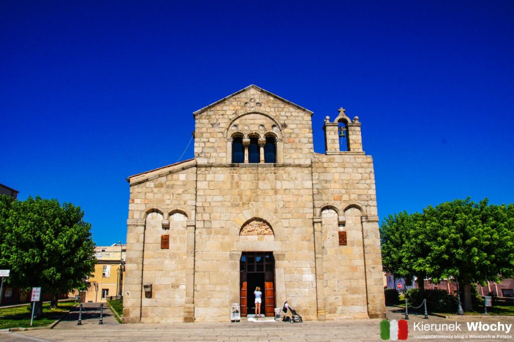 Bazylika San Simplicio w Olbii, Sardynia, Włochy (fot. Łukasz Ropczyński, kierunekwlochy.pl)