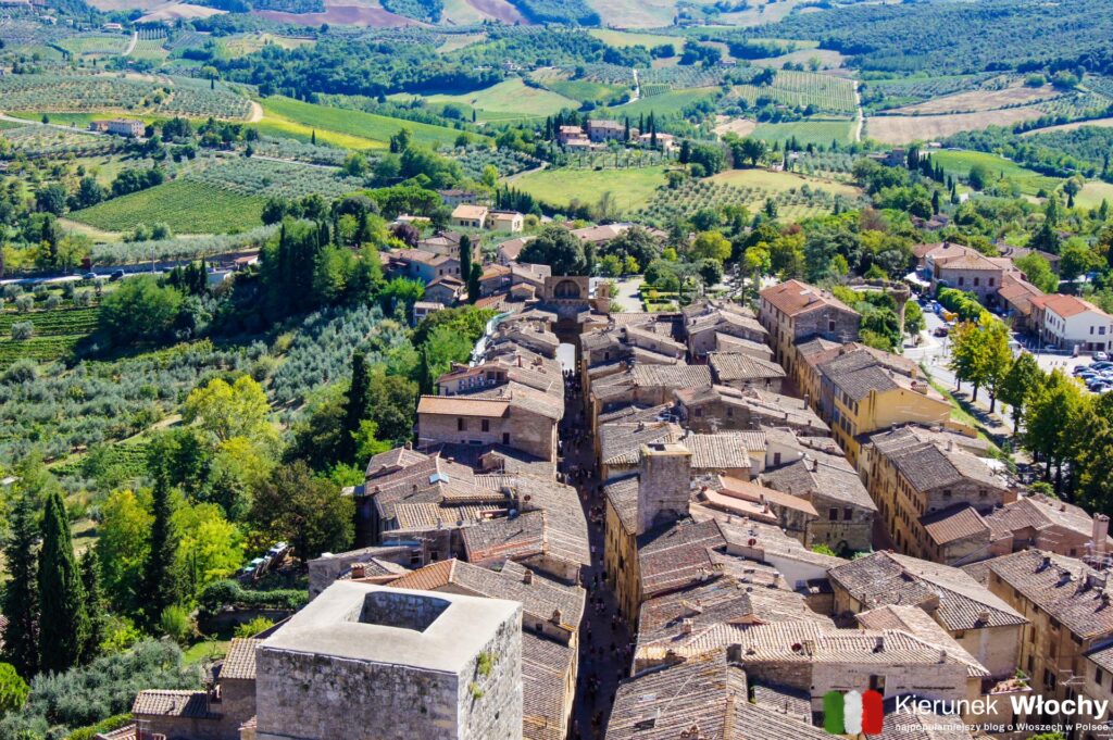 widok na San Gimignano z Torre Grossa (fot. Łukasz Ropczyński, kierunekwlochy.pl)