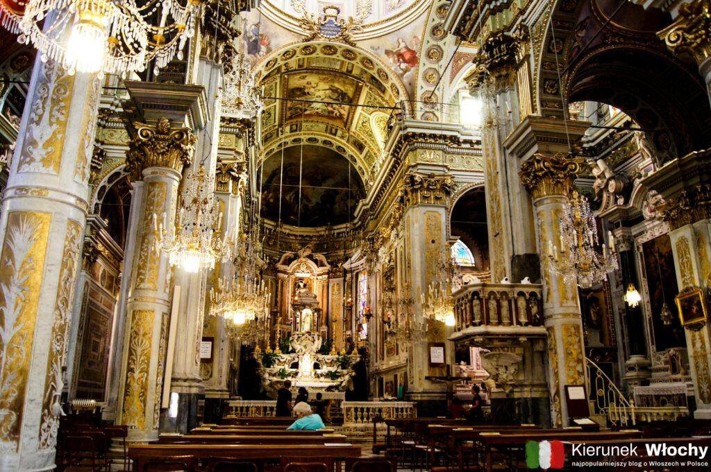 bogato zdobione, barokowe wnętrze Bazyliki św. Małgorzaty w Santa Margherita Ligure, Liguria, Włochy (fot. Łukasz Ropczyński, kierunekwlochy.pl)
