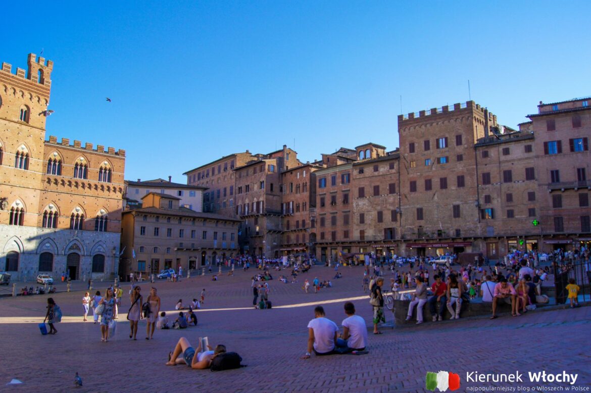 Piazza del Campo, Siena, Toskania, Włochy (fot. Łukasz Ropczyński, kierunekwlochy.pl) Piazza del Campo, Siena, Toskania, Włochy (fot. Łukasz Ropczyński, kierunekwlochy.pl)