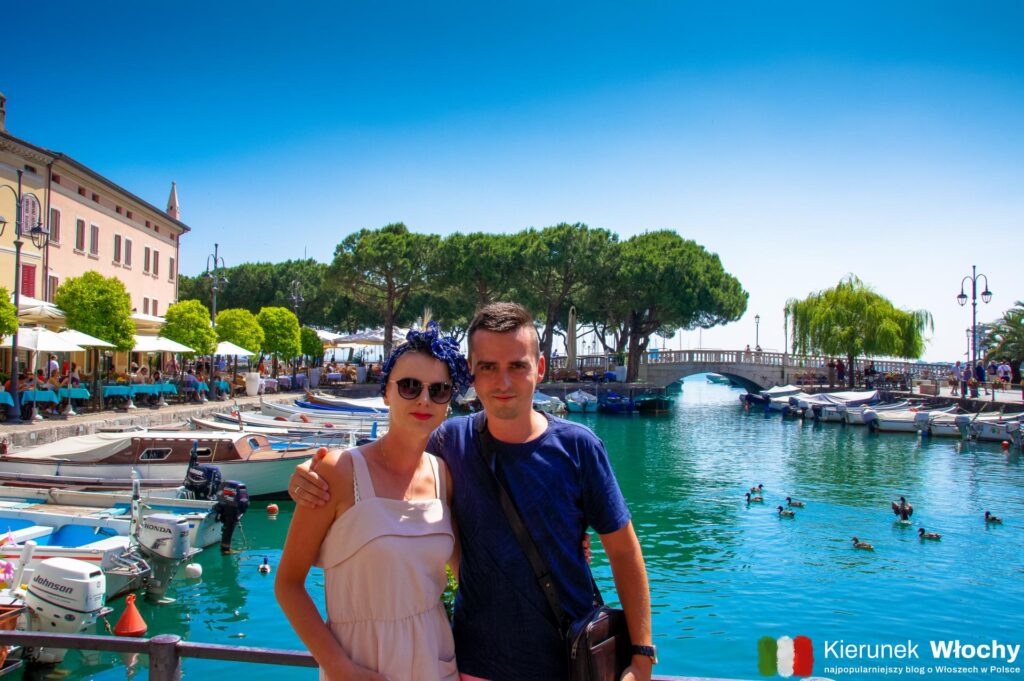 Porto Vecchio jest najlepszym miejscem na pamiątkowe zdjęcie w Desenzano del Garda (fot. Natan Ropczyński, kierunekwlochy.pl)