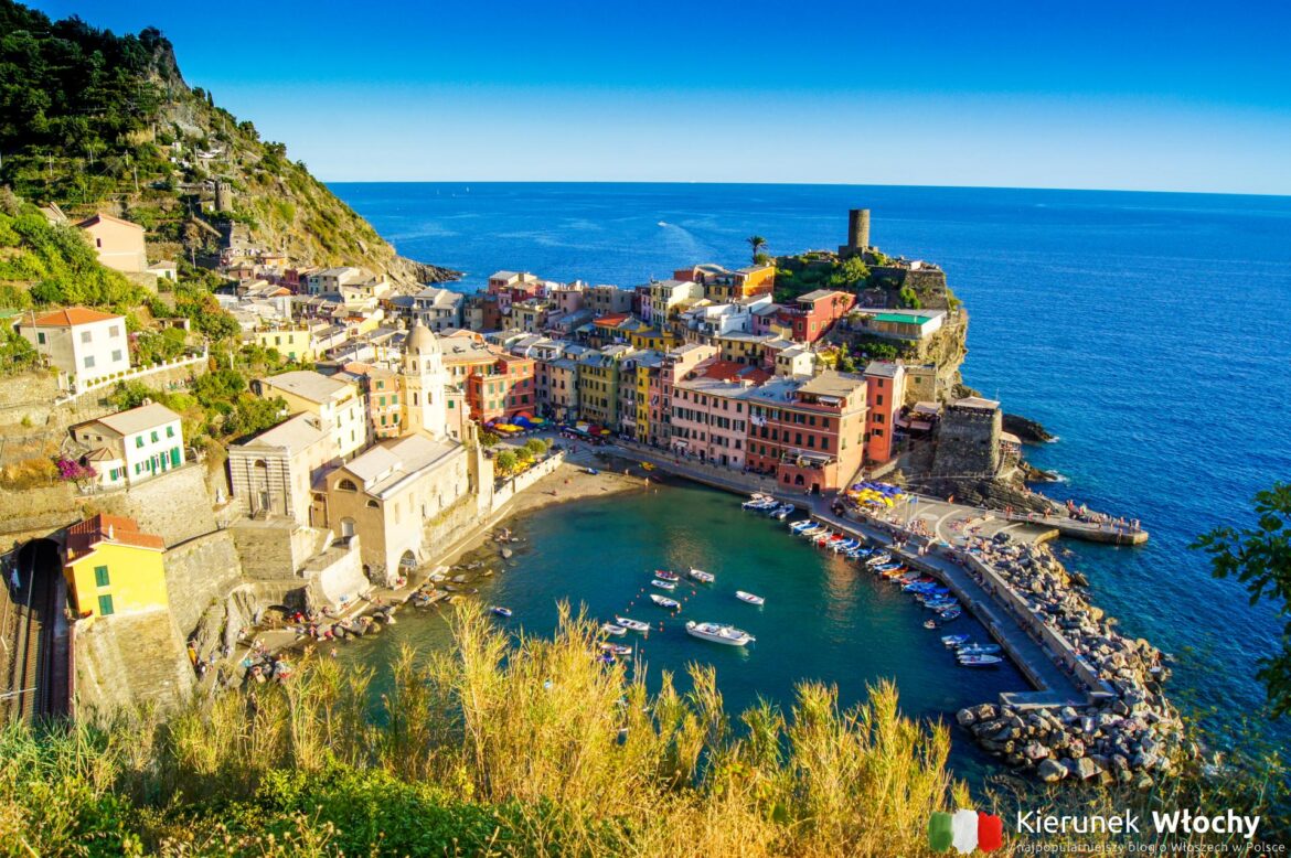Vernazza, Cinque Terre, Liguria, Włochy (fot. Łukasz Ropczyński, kierunekwlochy.pl)