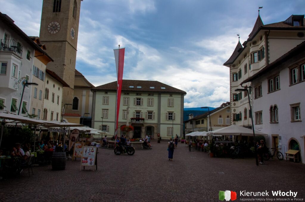 Miasto Kaltern Am See / Caldaro sulla Strada del Vino, Południowy Tyrol, Włochy (fot. Łukasz Ropczyński, kierunekwlochy.pl)