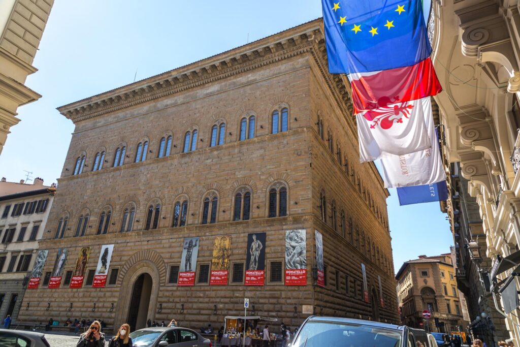 Palazzo Strozzi to ukryta perła Florencji, do której turyści zaglądają rzadko (fot. Engin Korkmaz)