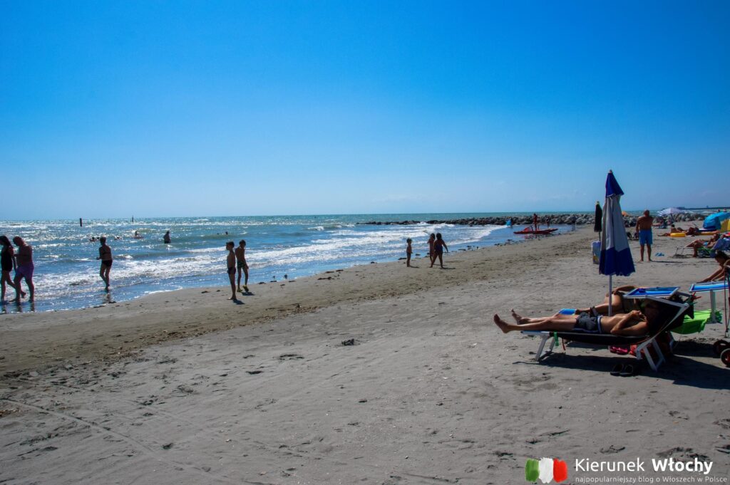 miejska plaża w Lido di Dante (fot. Łukasz Ropczyński, kierunekwlochy.pl)