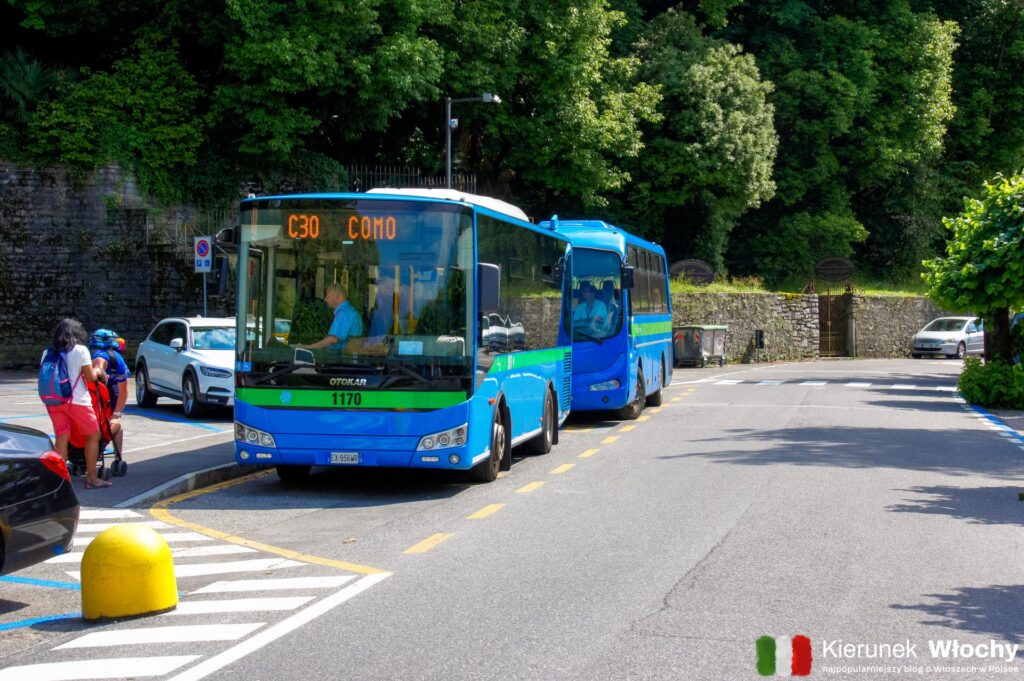autobus linii C30 kursujący pomiędzy miastami Como, a Bellagio (fot. Łukasz Ropczyński, kierunekwlochy.pl)