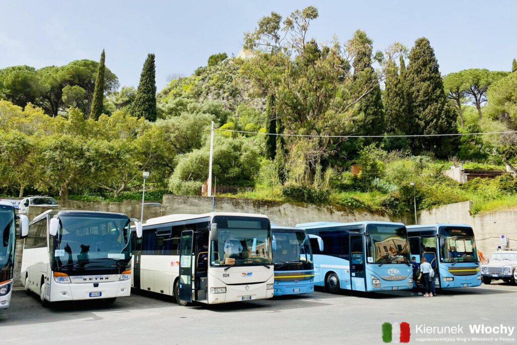 dworzec autobusowy w Taorminie, Sycylia, Włochy (fot. Łukasz Ropczyński, kierunekwlochy.pl)