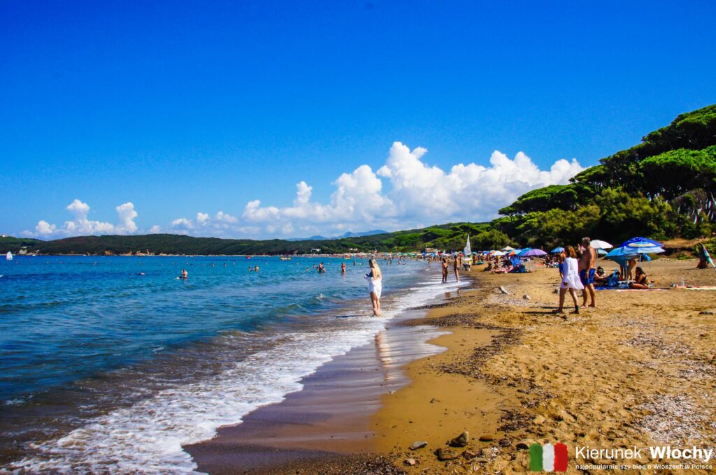 Zatoka Baratti znajduje się pomiędzy San Vincenzo, a Piombino, Toskania, Włochy (fot. Łukasz Ropczyński, kierunekwlochy.pl)