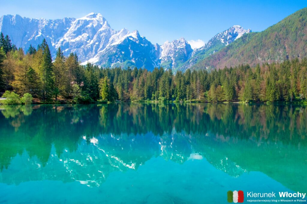 Laghi di Fusine czyli pomysł na to co warto zobaczyć w drodze do Włoch, Friuli Wenecja Julijska, Włochy (fot. Łukasz Ropczyński, kierunekwlochy.pl)