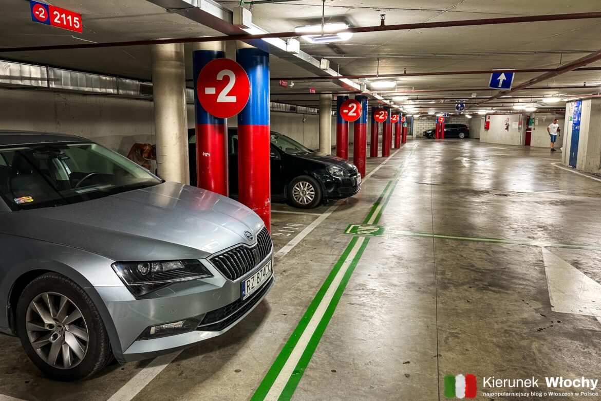 Parking we Florencji i strefy ZTL – gdzie bezpiecznie zaparkować? Na zdjęciu Parcheggio Beccaria (fot. Łukasz Ropczyński, kierunekwlochy.pl)