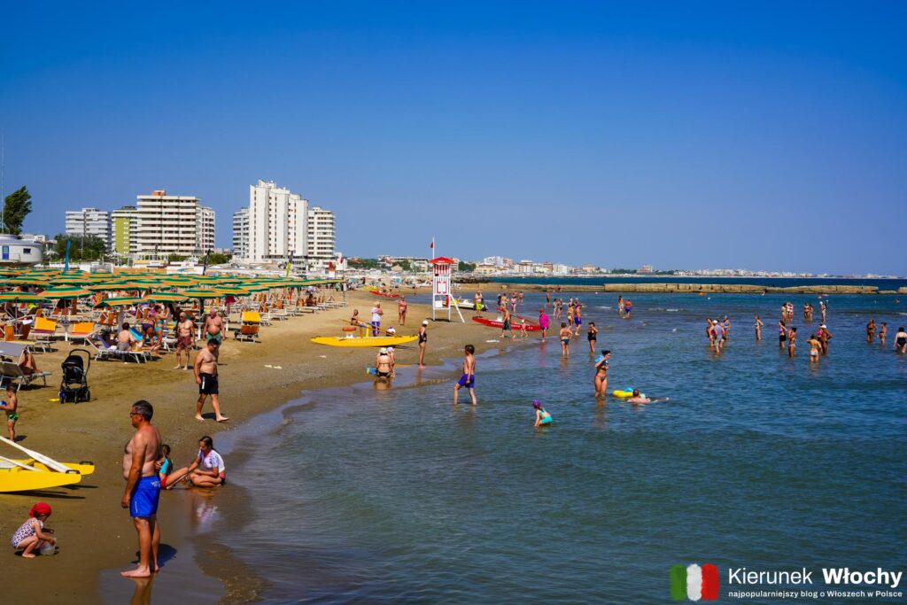 plaża w Cattolica, wybrzeże Adriatyku, Emilia-Romania, Włochy (fot. Łukasz Ropczyński, kierunekwlochy.pl)