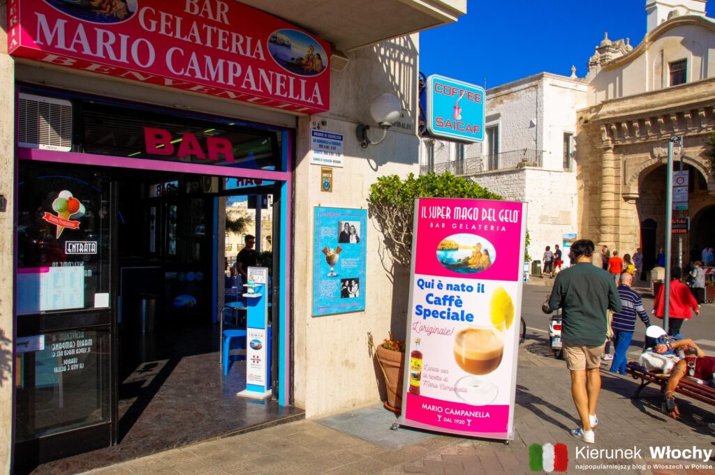 słynny bar Il Super Mago del Gelo Mario Campanella w Polignano a Mare, Apulia, Włochy (fot. Łukasz Ropczyński, kierunekwlochy.pl)