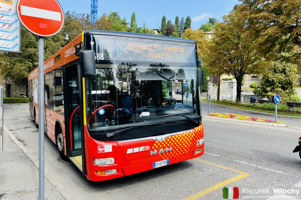 autobus linii 1 łączący centrum Bergamo z lotniskiem (fot. Łukasz Ropczyński, kierunekwlochy.pl)