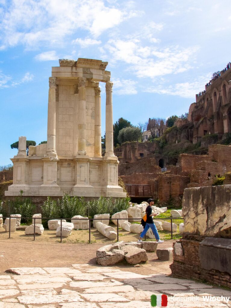 Forum Romanum, Rzym, co warto zobaczyć (fot. Łukasz Ropczyński, kierunekwlochy.pl)