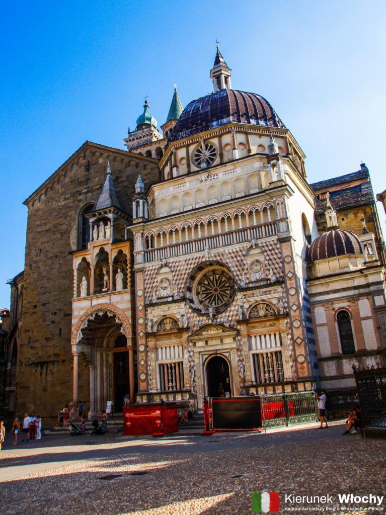 Piazza Duomo w Bergamo, Lombardia, Włochy (fot. Łukasz Ropczyński, kierunekwlochy.pl)