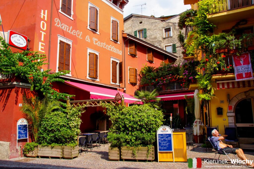 zabytkowe centrum Brenzone sul Garda (fot. Łukasz Ropczyński, kierunekwlochy.pl)