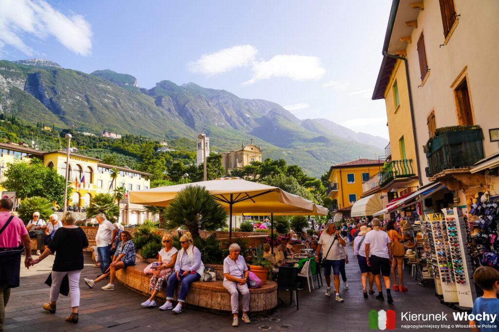 historyczne centrum Malcesine (fot. Łukasz Ropczyński, kierunekwlochy.pl)