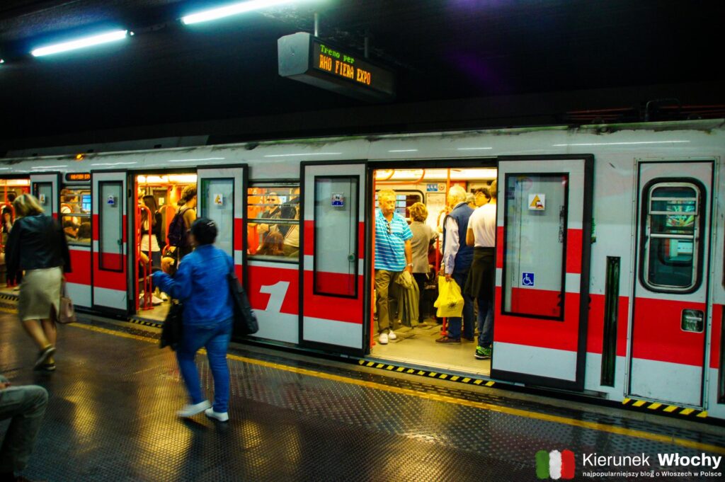 metro w Mediolanie, linia M1 (fot. Łukasz Ropczyński, kierunekwlochy.pl)