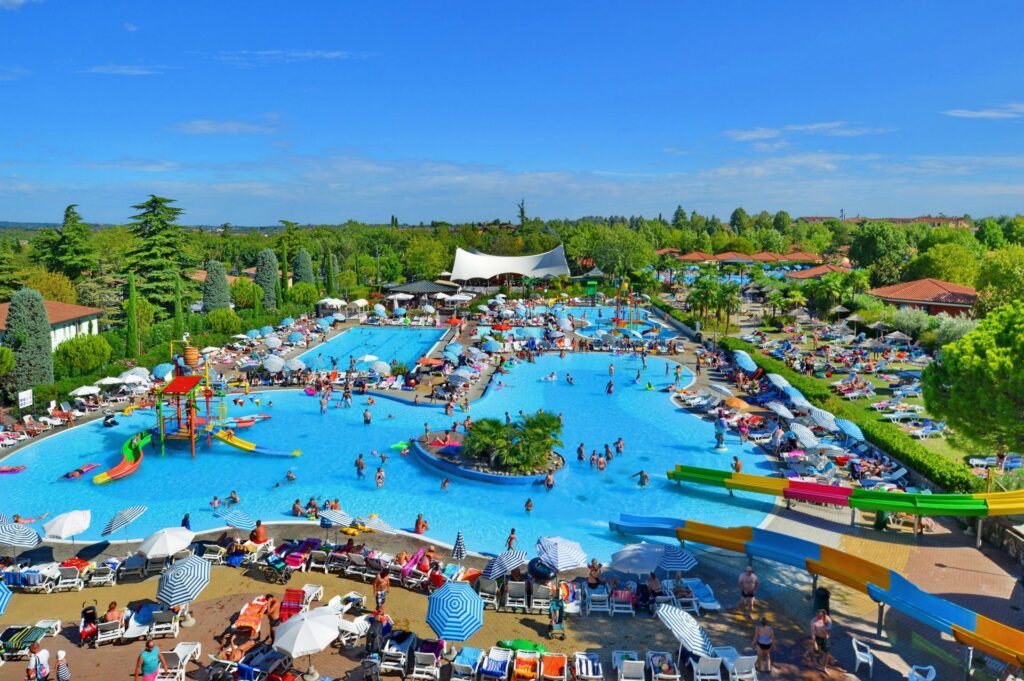 pięciogwiazdkowy kemping Bella Italia nad jeziorem Garda (fot. materiały Suncamp)