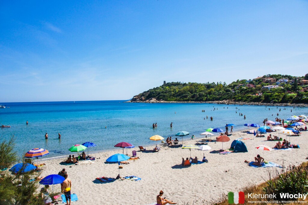 plaża Porto Frailis w Arbatax, Sardynia, Włochy (fot. Łukasz Ropczyński, kierunekwlochy.pl)