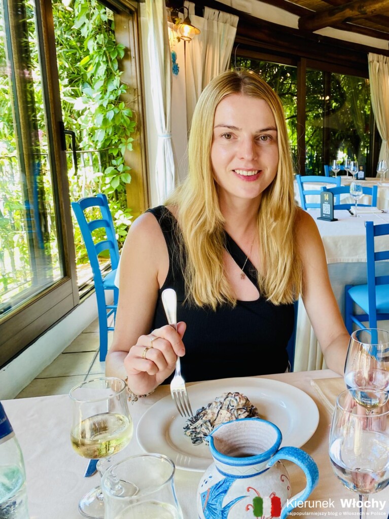 w restauracji Le Terrazze w Arbatax, Sardynia, Włochy (fot. Łukasz Ropczyński, kierunekwlochy.pl)