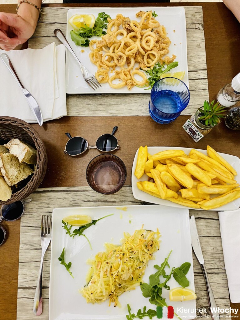 nasz obiad w Ristorante Pizzeria Pepenero Oristano, Sardynia (fot. Łukasz Ropczyński, kierunekwlochy.pl)