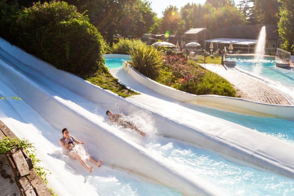 kemping Altomincio Family Park**** w pobliżu jeziora Garda, Włochy (fot. materiały Roan Luxury Camping Holidays)