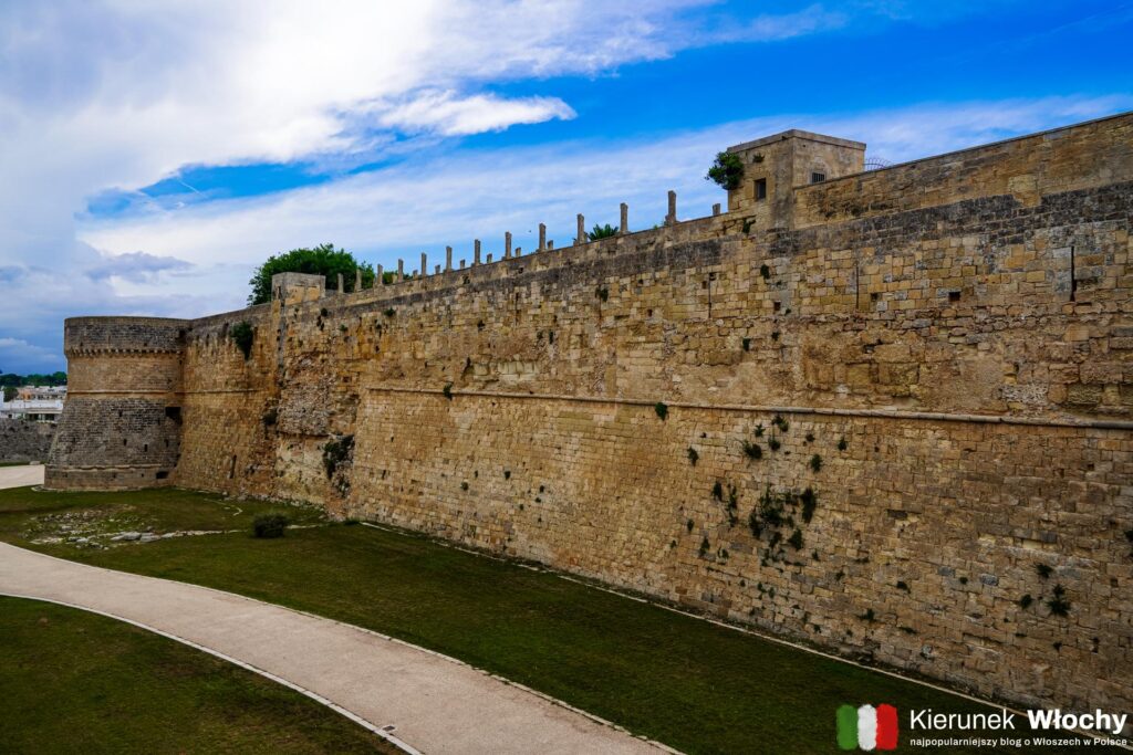 zamek w Otranto, Apulia, Włochy (fot. Łukasz Ropczyński, kierunekwlochy.pl)