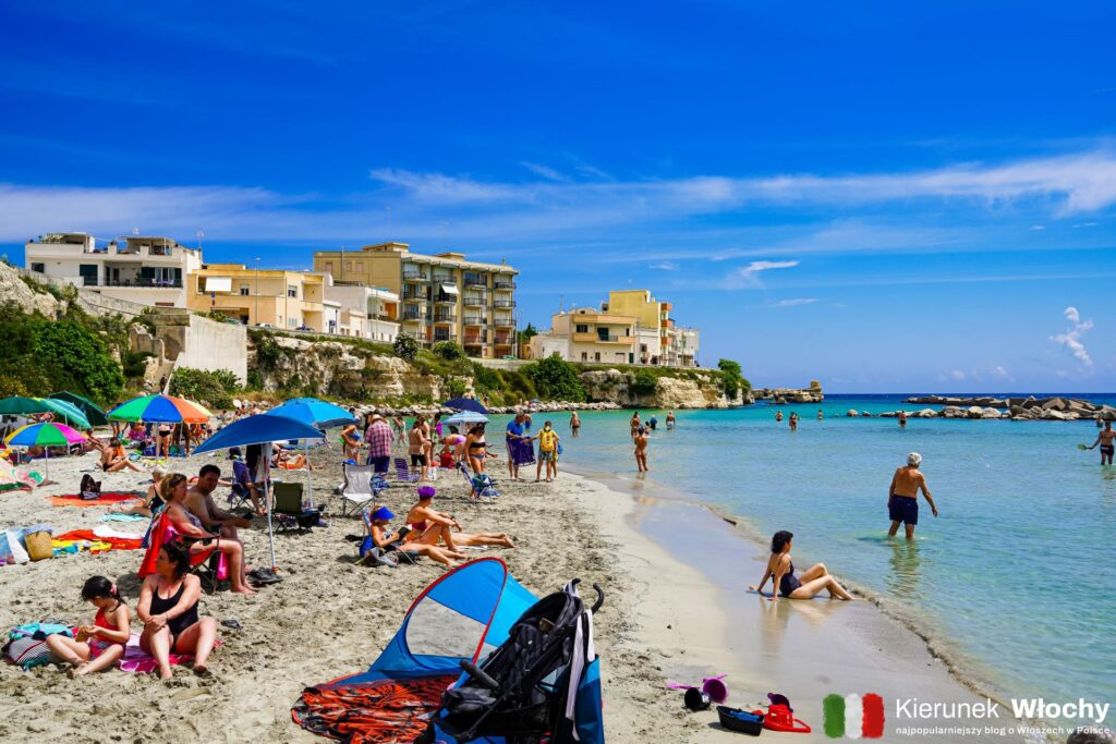 bezpłatna Spiaggia libera Otranto, Apulia, Włochy (fot. Łukasz Ropczyński, kierunekwlochy.pl)