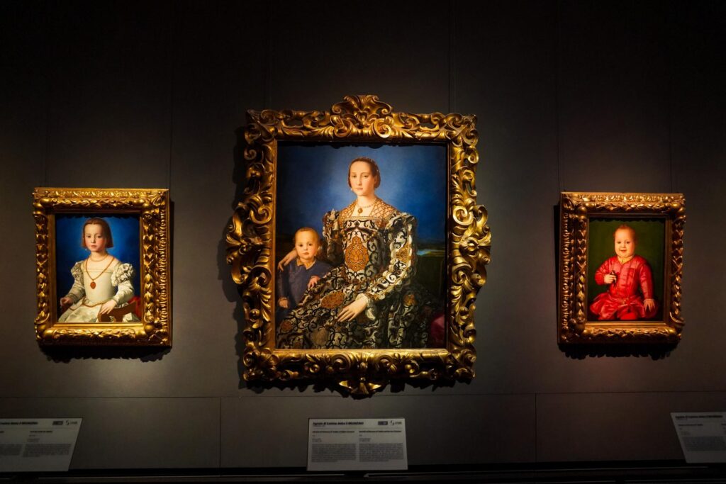 Bronzino, Portret Eleonory z Toledo z synem Giovannim znajdujący się w Galerii Uffizi we Florencji (fot. Łukasz Ropczyński, kierunekwlochy.pl)