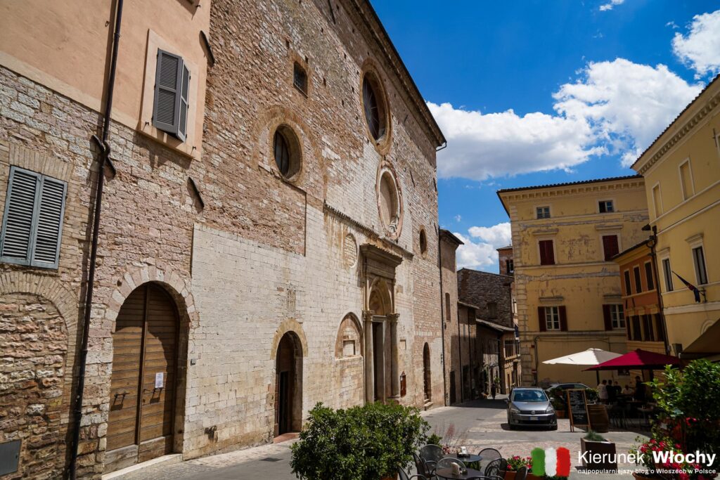 kościół San Lorenzo w Spello, Umbria, Włochy (fot. Łukasz Ropczyński, kierunekwlochy.pl)