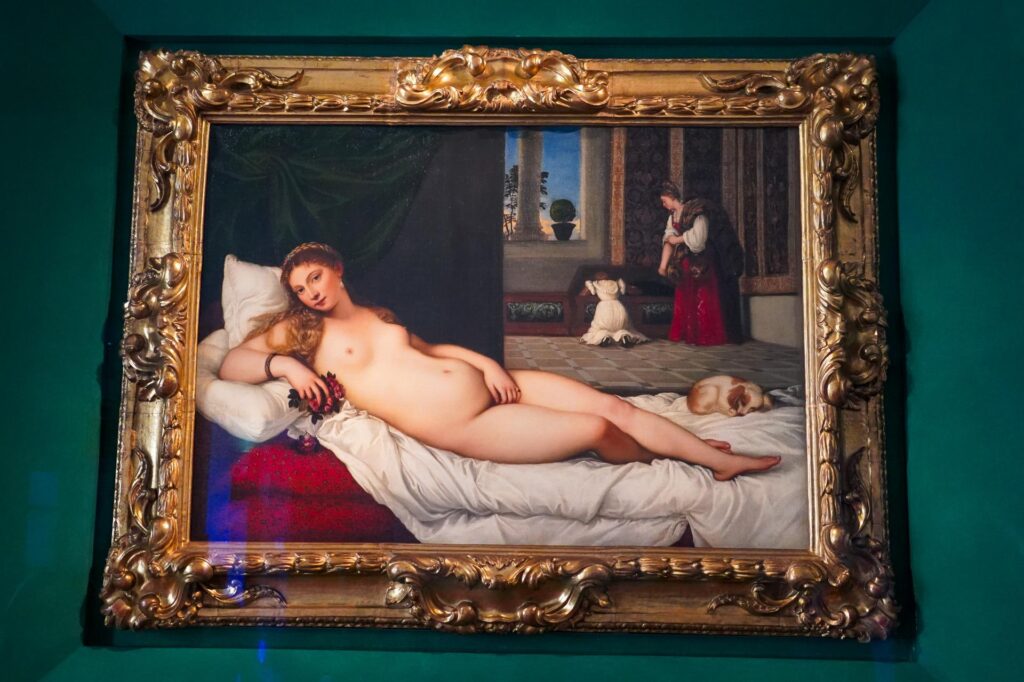 Tycjan, Wenus z Urbino - obraz znajdujący się w Galerii Uffizi we Florencji (fot. Łukasz Ropczyński, kierunekwlochy.pl)