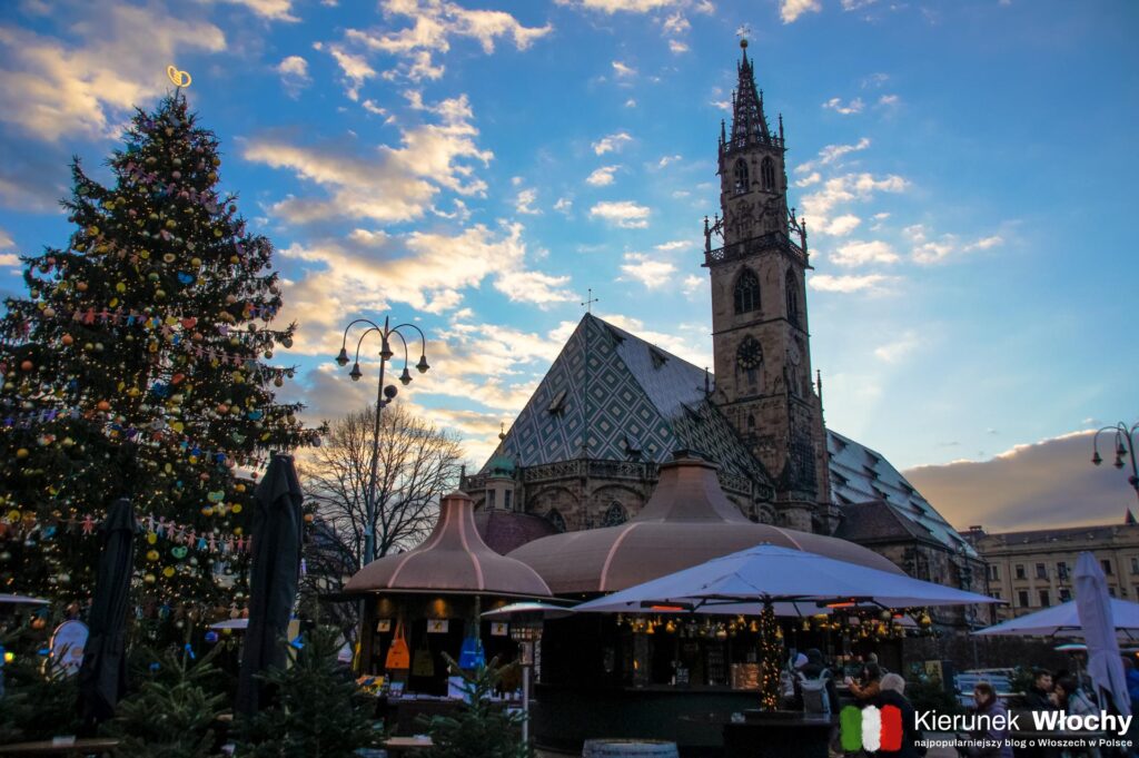 bożonarodzeniowy jarmark na Piazza Walther w Bolzano, Południowy Tyrol / Südtirol, Włochy (fot. Łukasz Ropczyński, kierunekwlochy.pl)