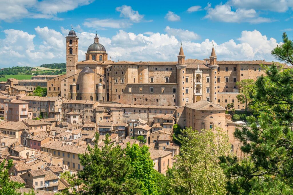 Urbino jest jednym z najpiękniejszych miasteczek regionu Marche