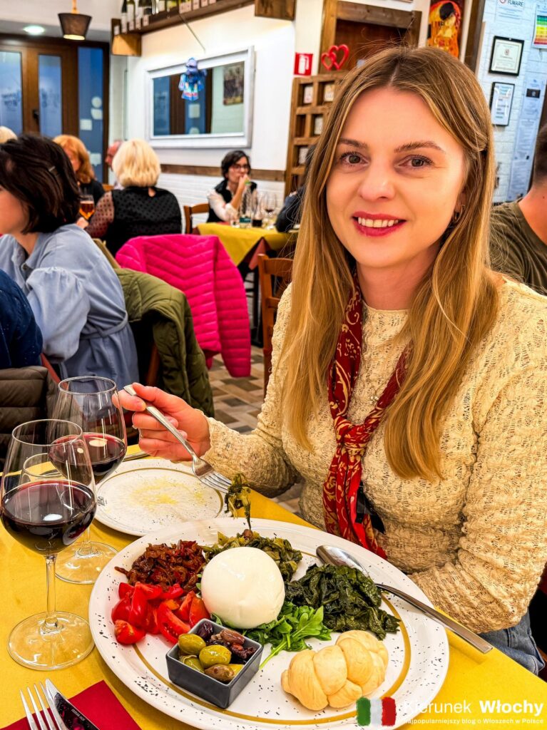 nasza przystawka tagliere del contadino w La Locanda Gesù Vecchio, Neapol (fot. Łukasz Ropczyński, kierunekwlochy.pl)